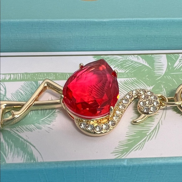 True To Form | Flamingo 🦩 Bag Charm - Picture 4 of 9